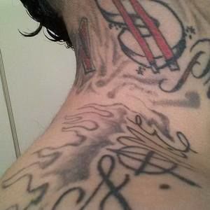 Meet your Posher, Elvin